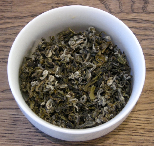 White Monkey (Top) - Vihreä tee